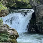 заворіття 別荘 シェショリー
