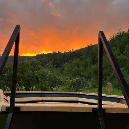 заворіття *