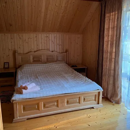 заворіття *